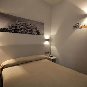 Otel Ciutat De Sant Adria
