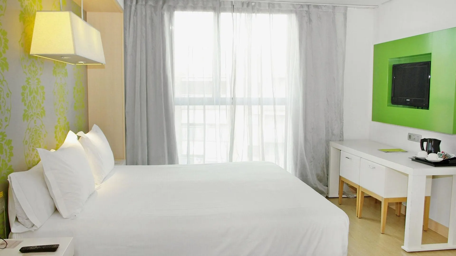 Hotel Doubletree By Hilton Gerona